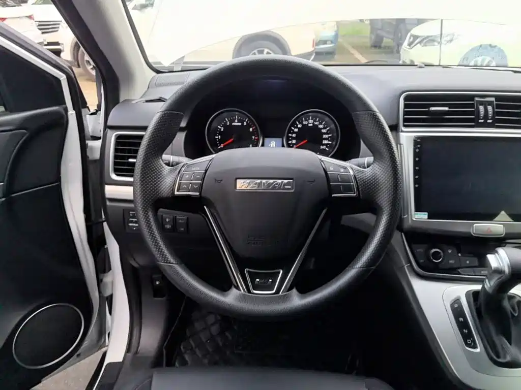 Haval M6