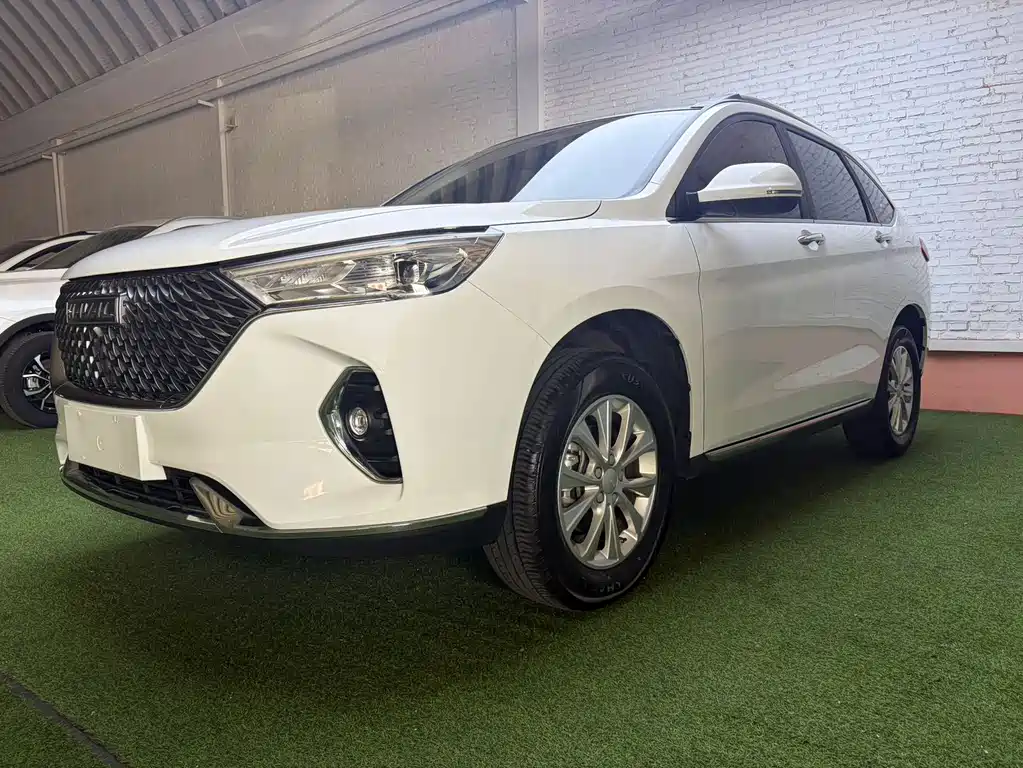 Haval M6