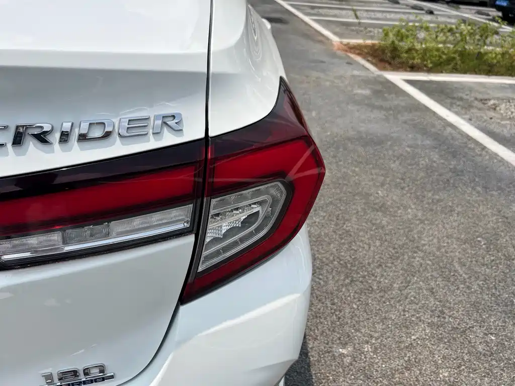 Honda Crider
