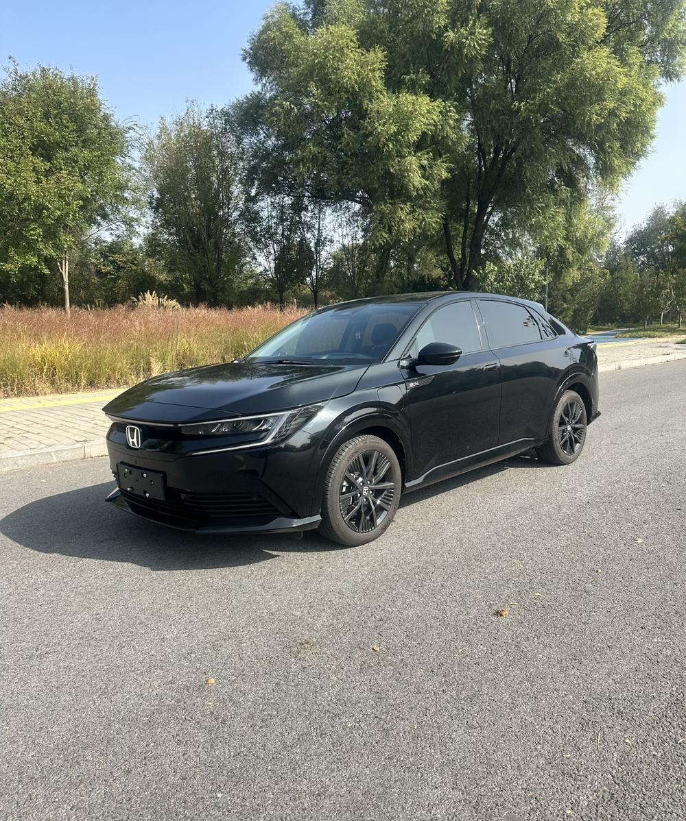 Honda e:NP2
