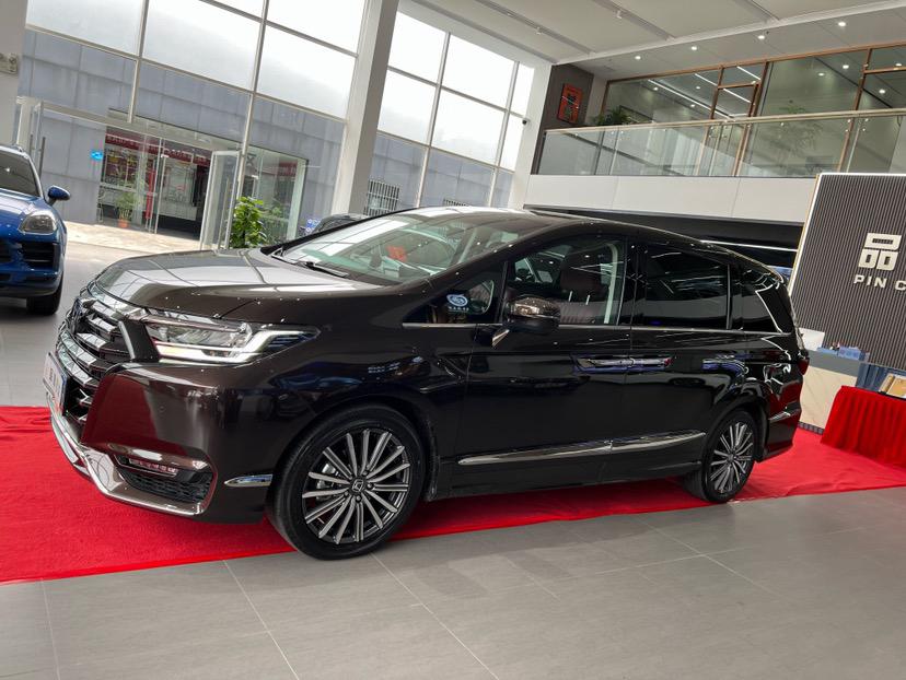 Honda Elysion