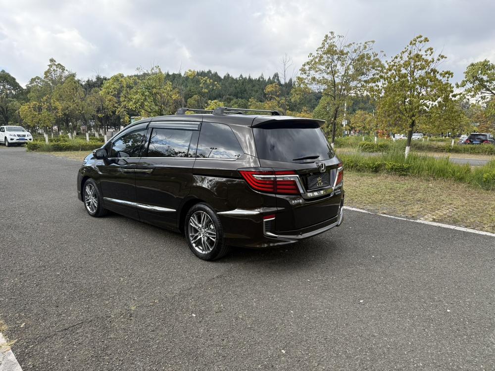 Honda Elysion