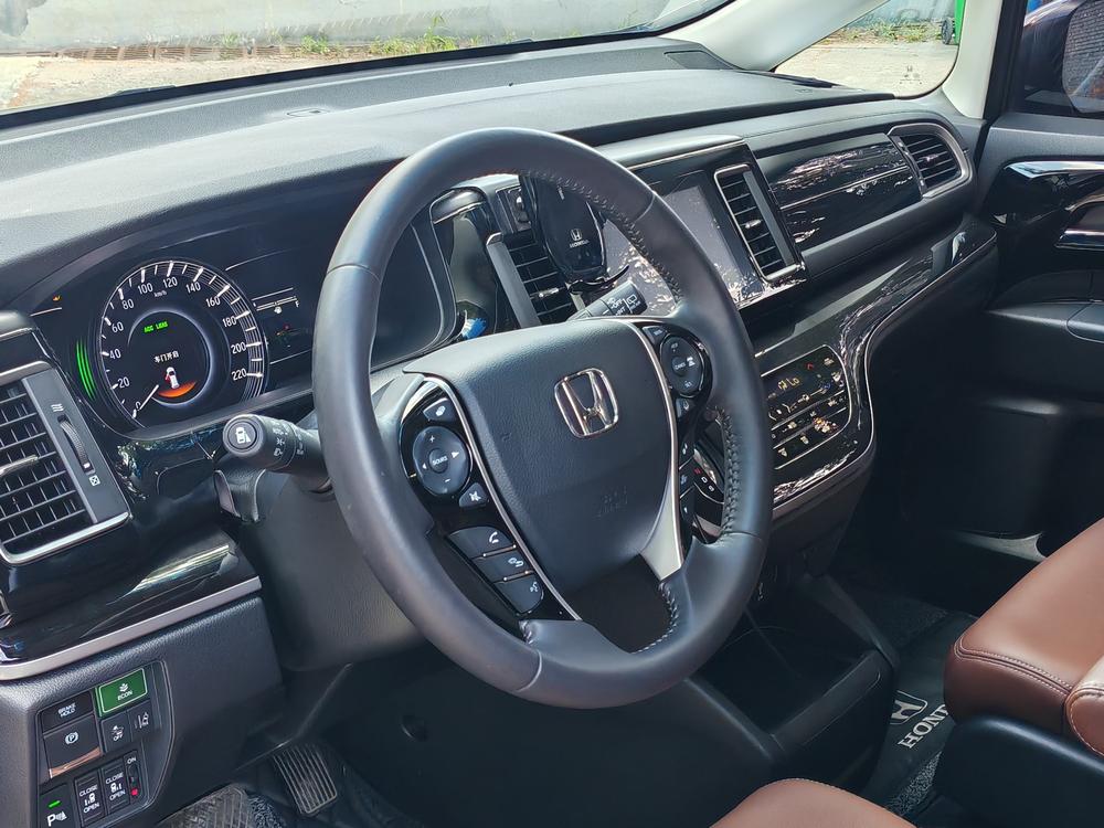 Honda Elysion