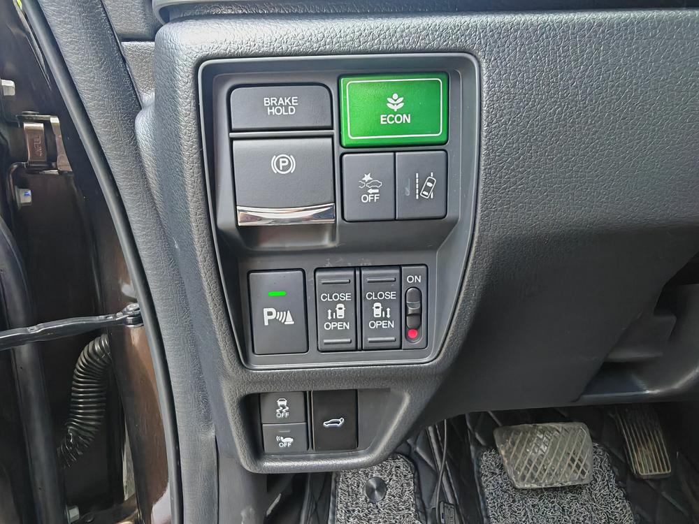 Honda Elysion