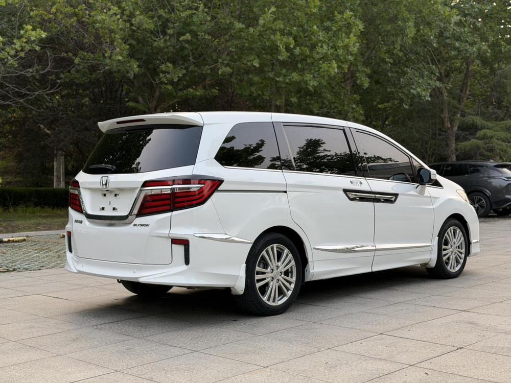 Honda Elysion
