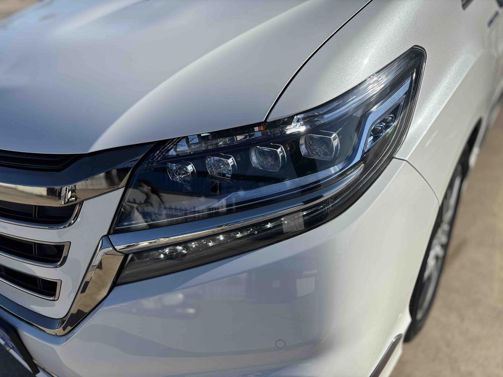 Honda Elysion