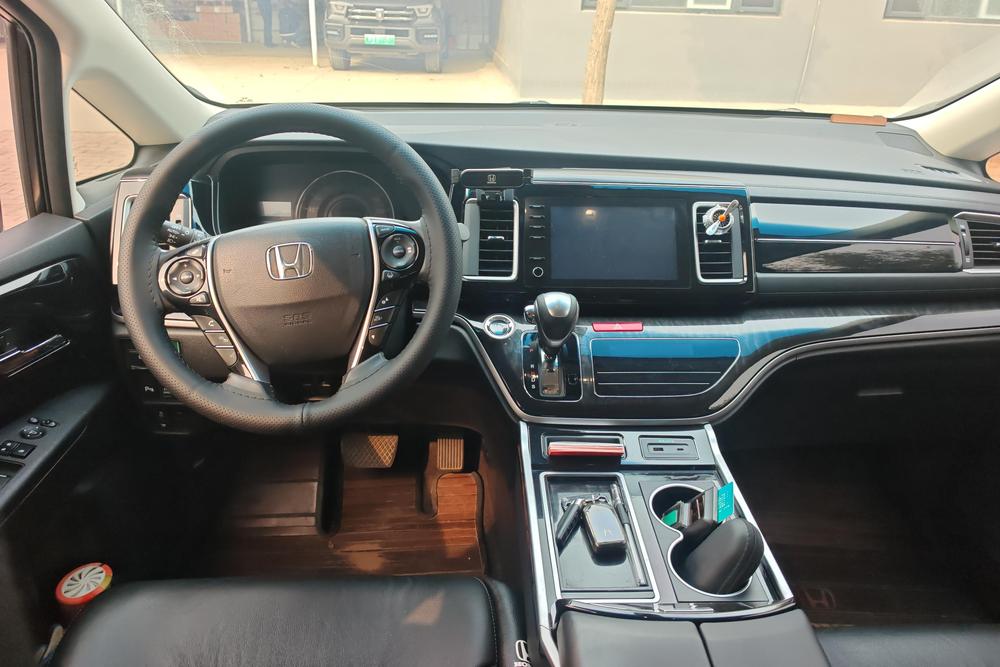 Honda Elysion
