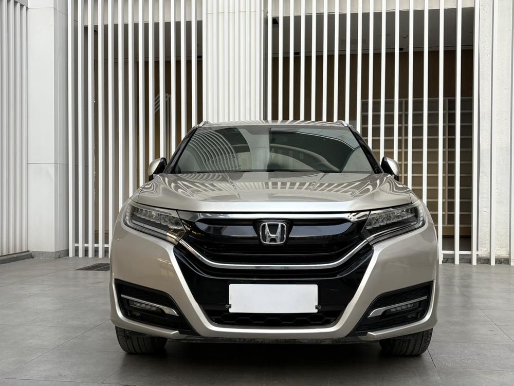 Honda Honda UR-V