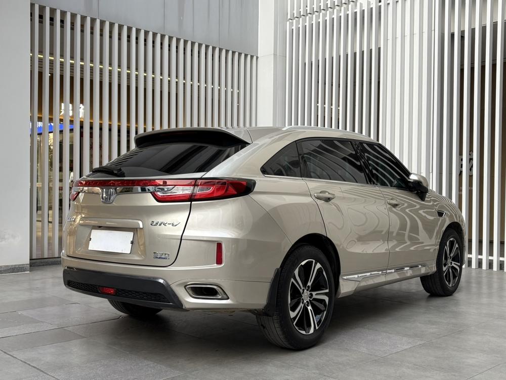 Honda Honda UR-V