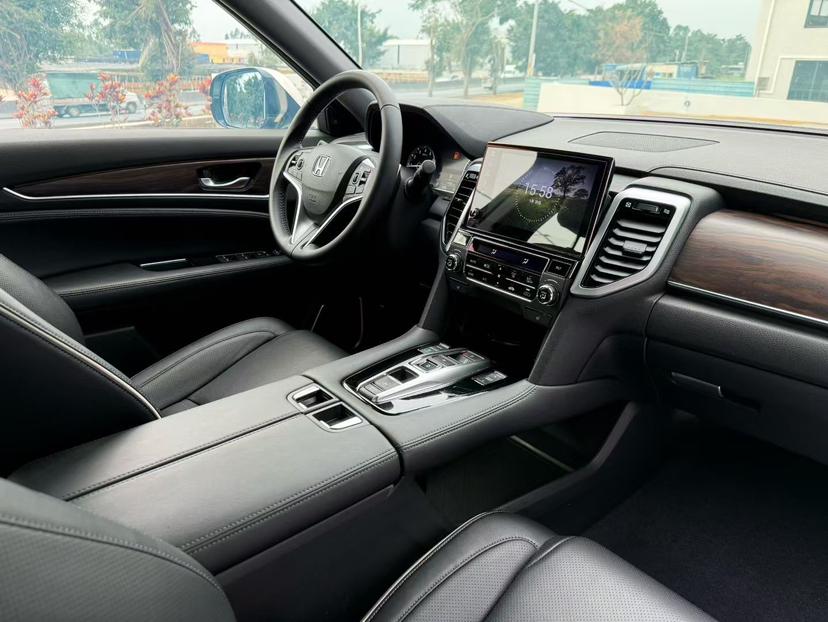 Honda Honda UR-V