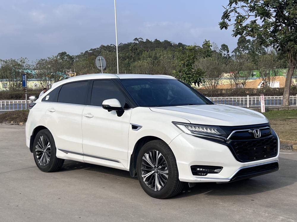 Honda Honda UR-V