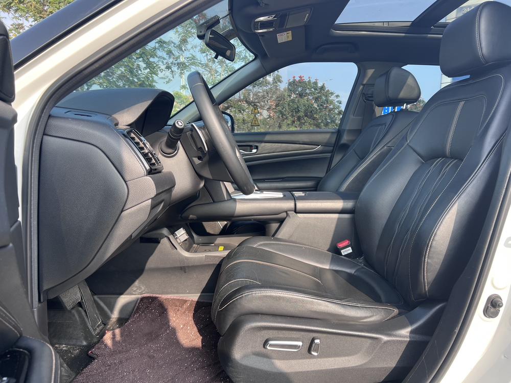 Honda Honda UR-V