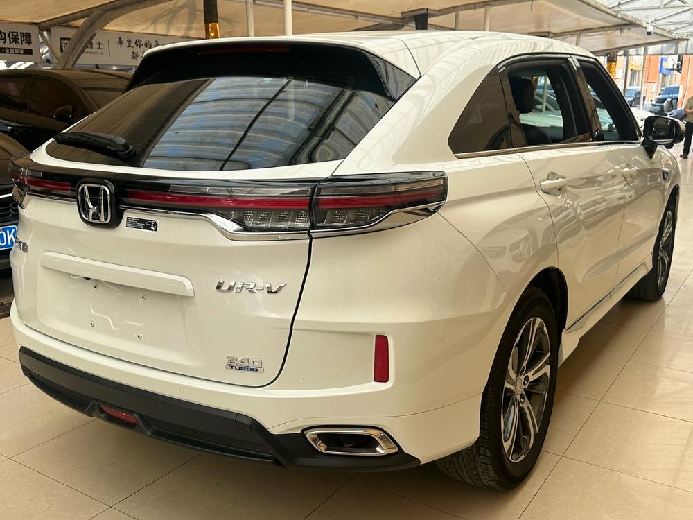 Honda Honda UR-V