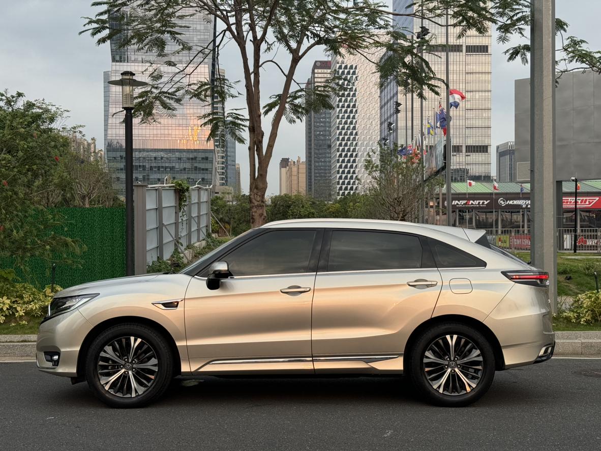 Honda Honda UR-V