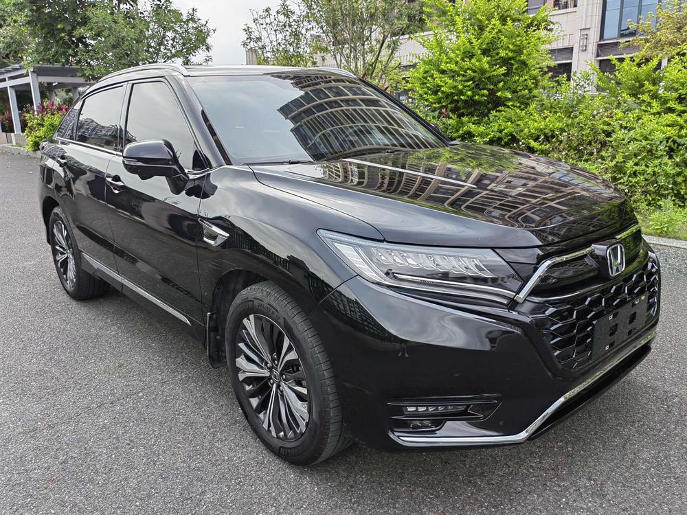 Honda Honda UR-V