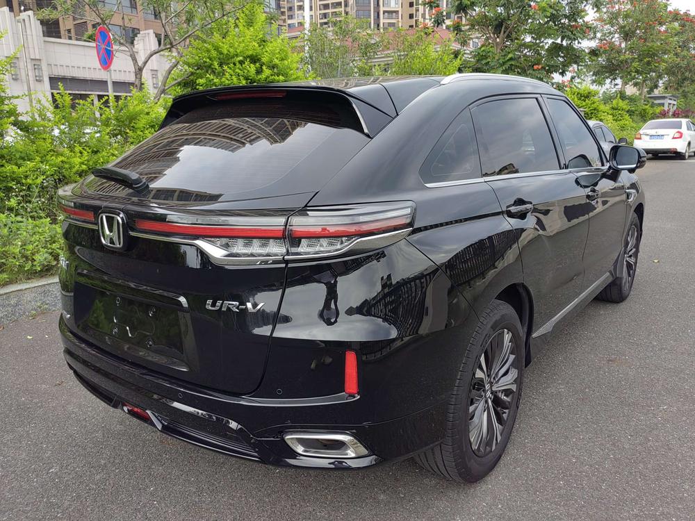 Honda Honda UR-V