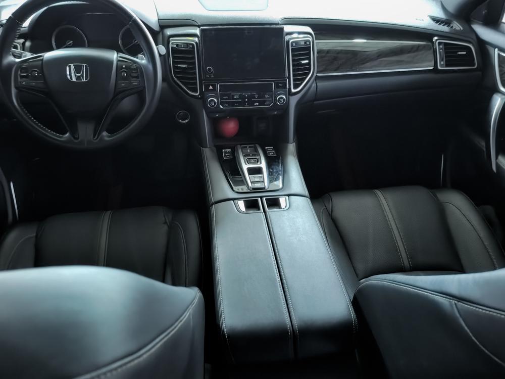 Honda Honda UR-V