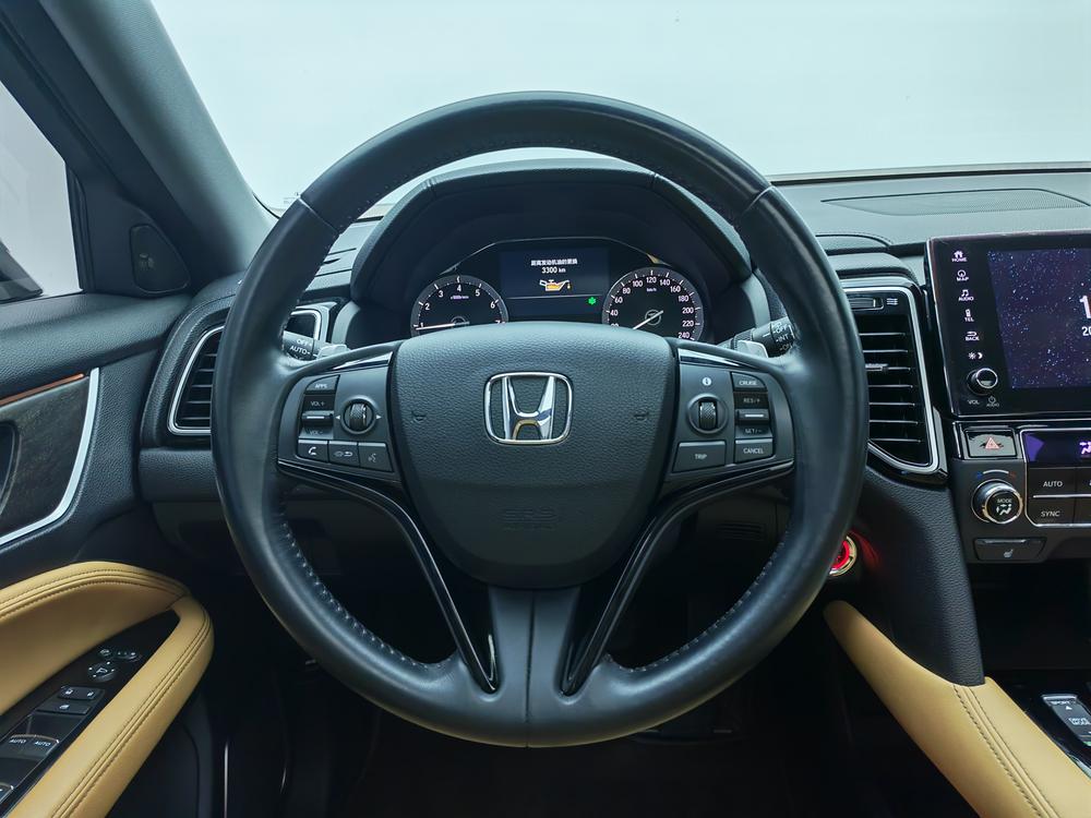 Honda Honda UR-V