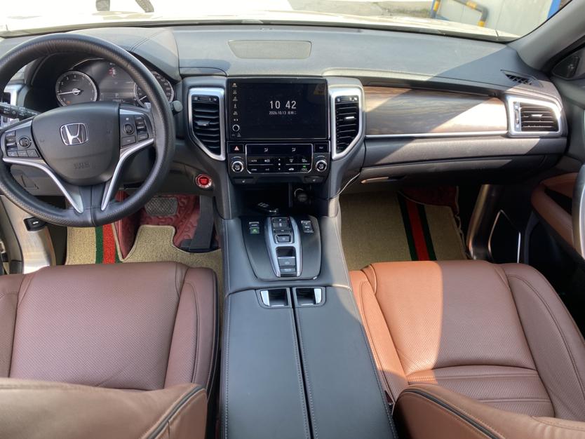 Honda Honda UR-V