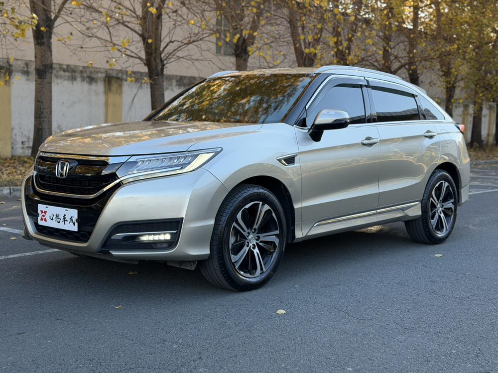 Honda Honda UR-V