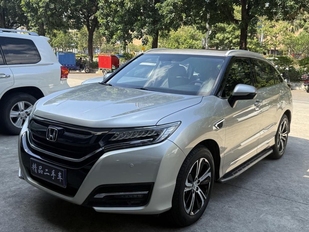 Honda Honda UR-V