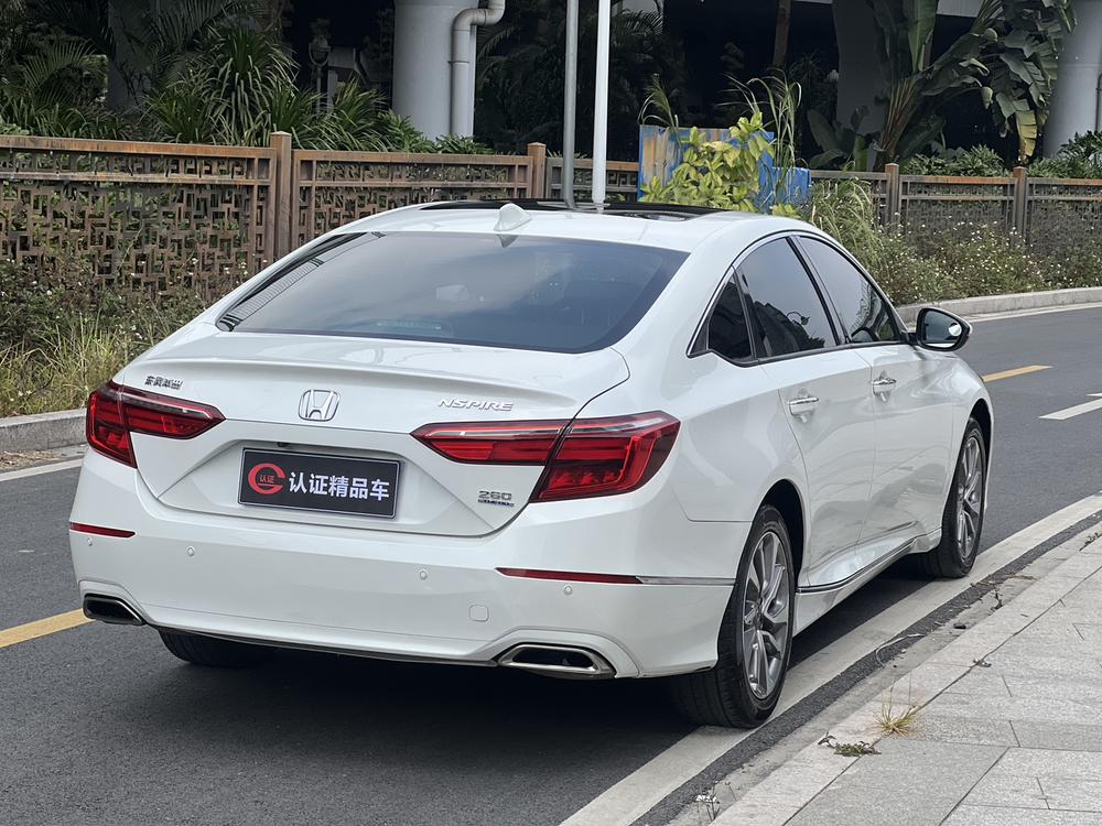 Honda Inspire