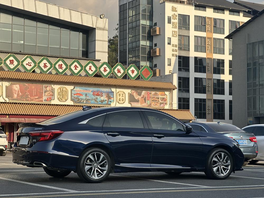 Honda Inspire