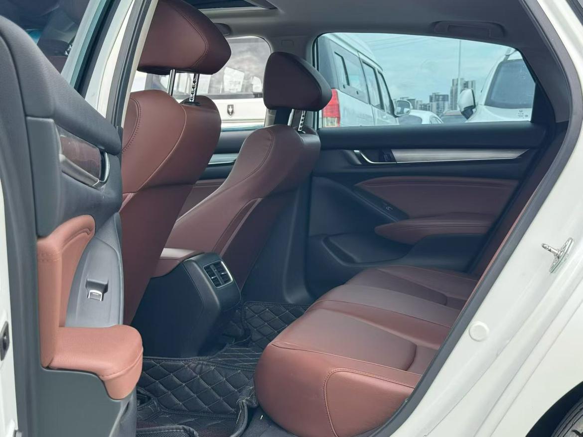Honda Inspire
