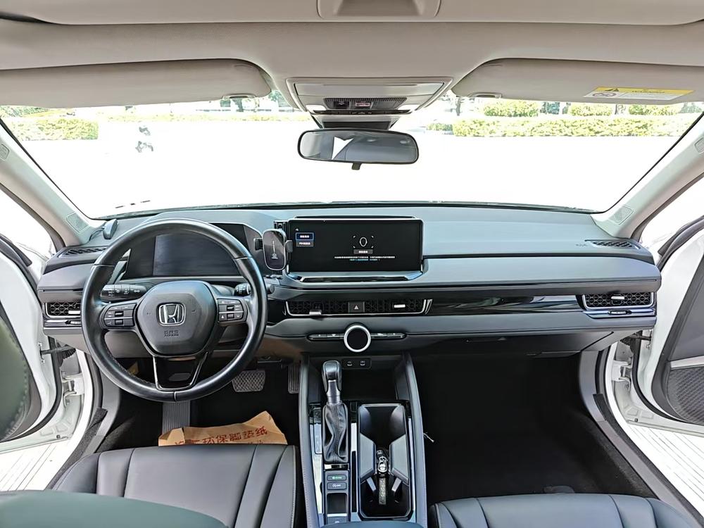 Honda Inspire