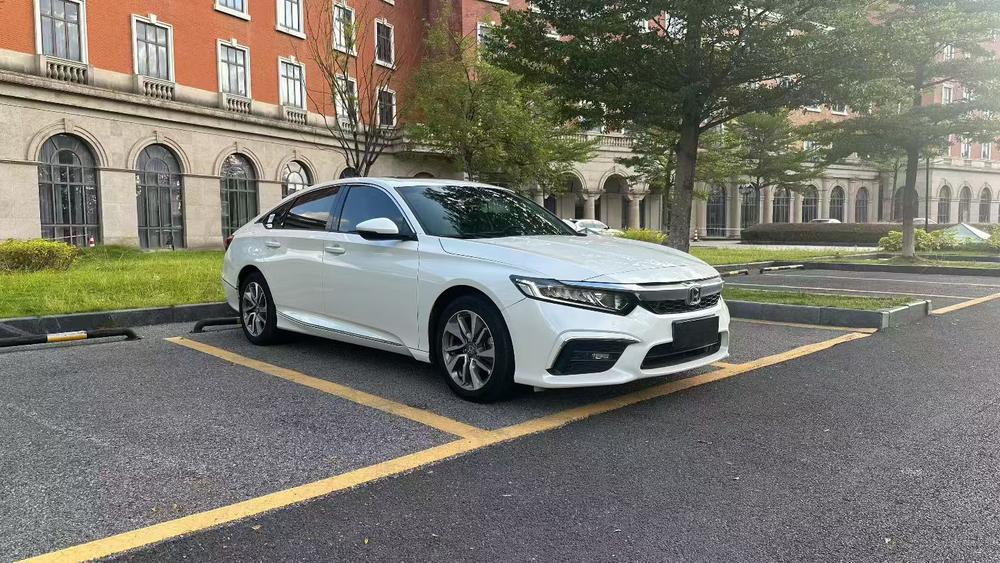 Honda Inspire