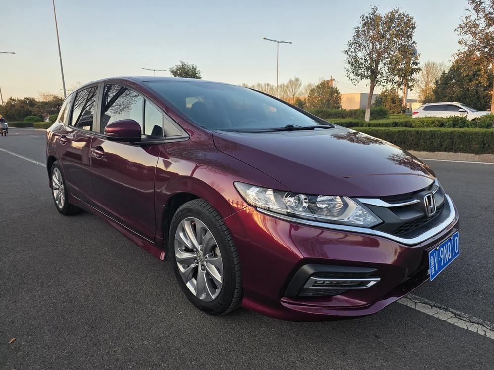 Honda Jade