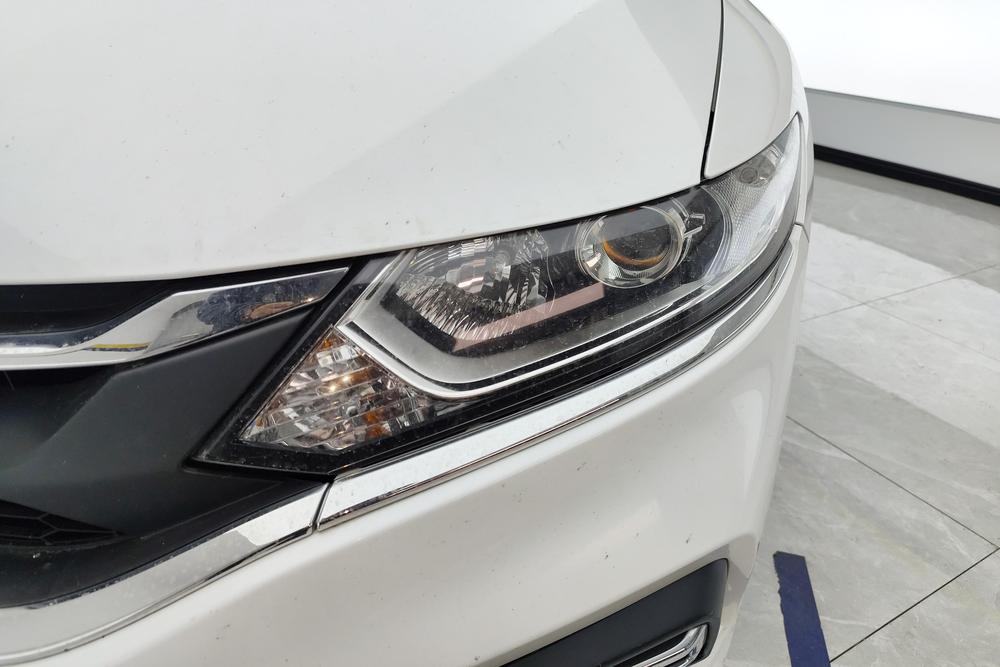 Honda Jade