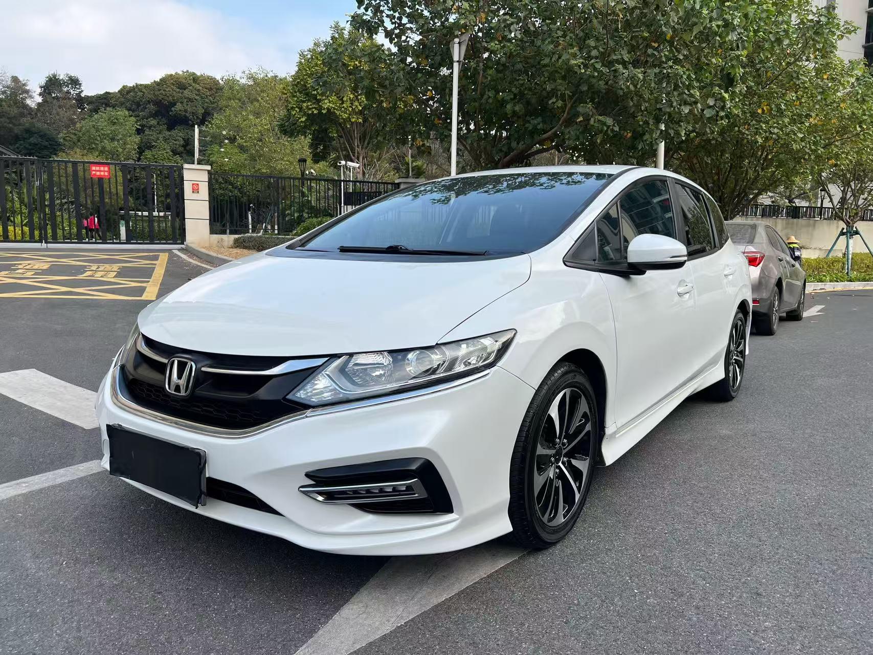 Honda Jade