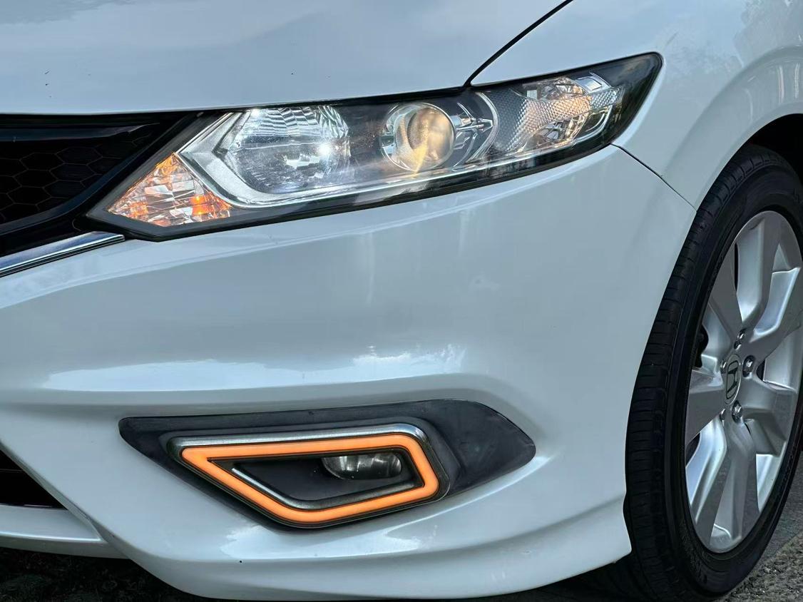 Honda Jade