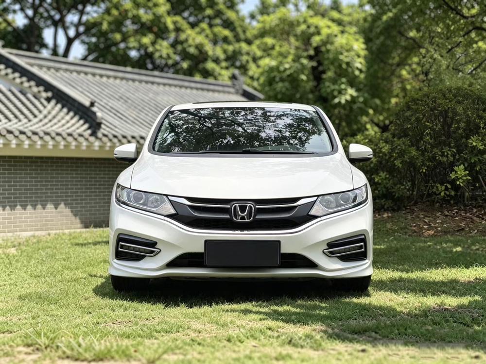 Honda Jade