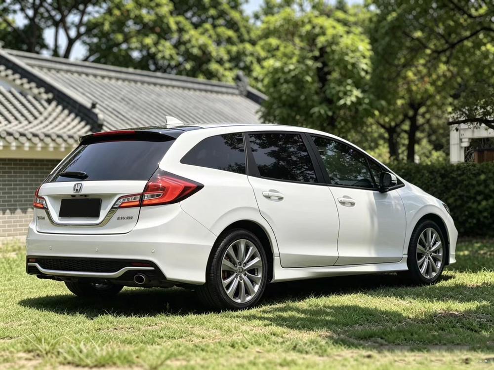 Honda Jade