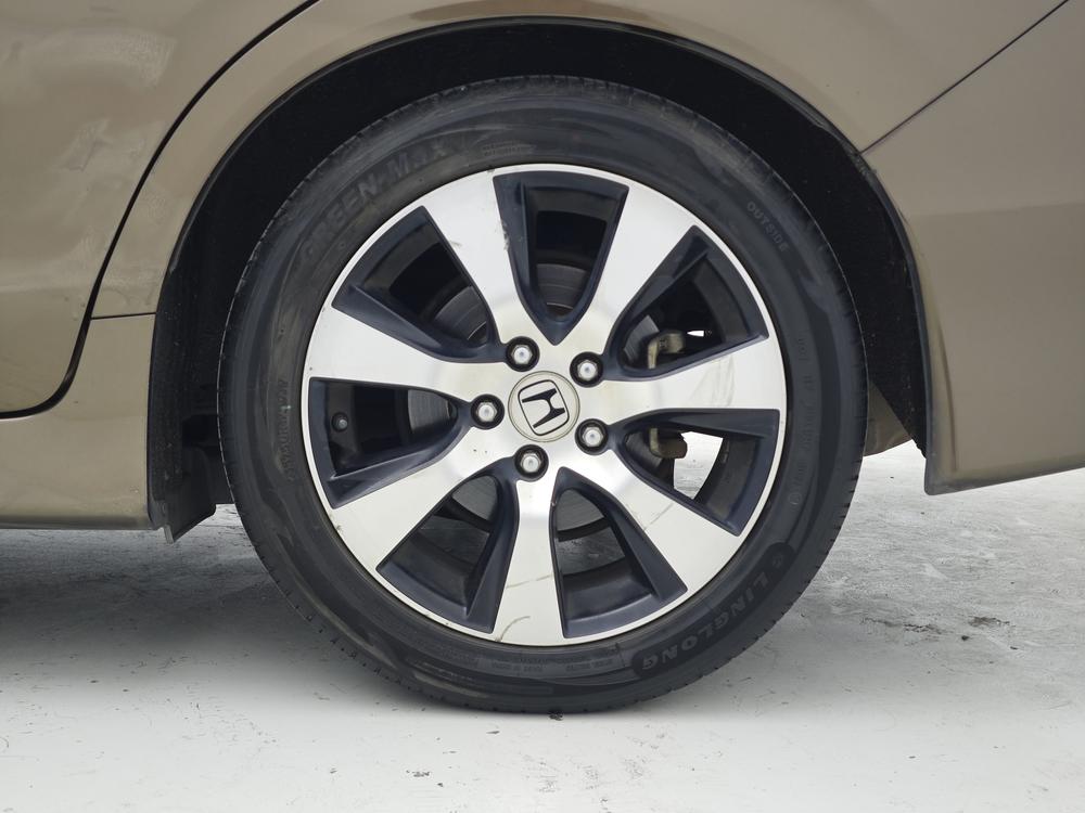 Honda Jade