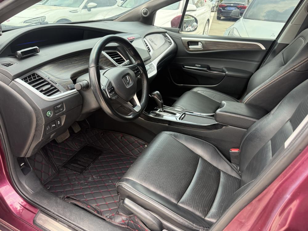Honda Jade