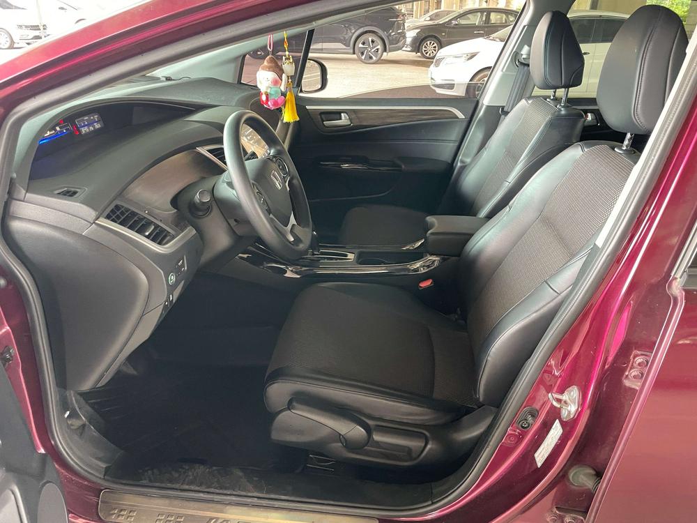 Honda Jade