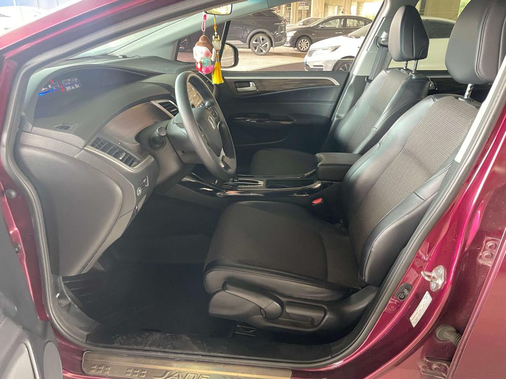 Honda Jade