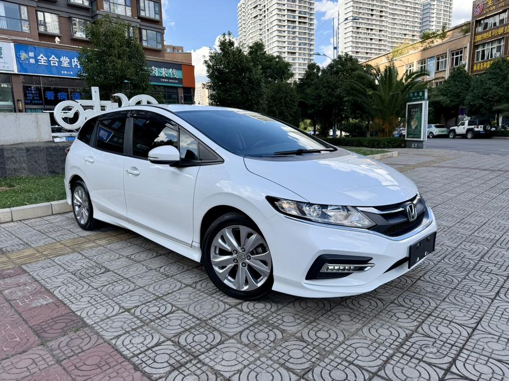 Honda Jade