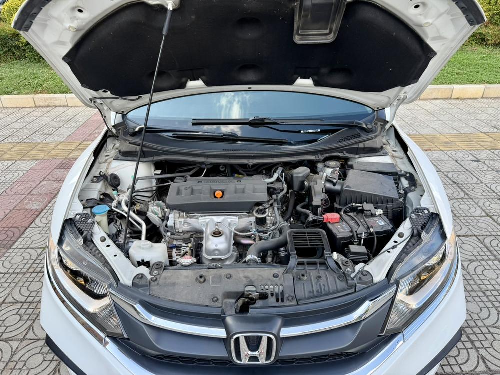 Honda Jade