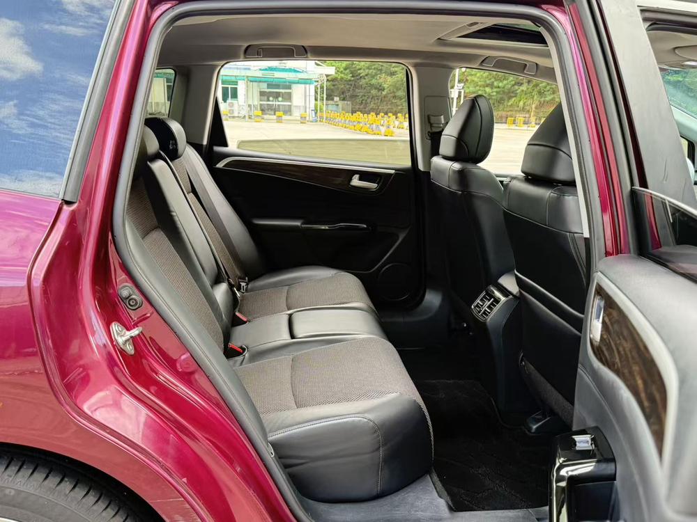 Honda Jade