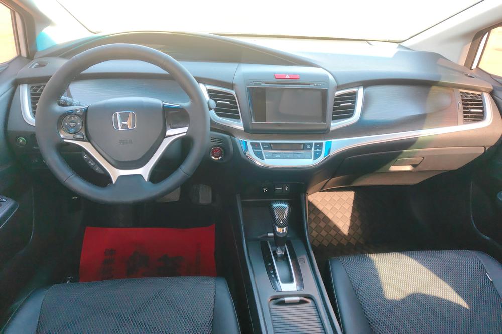 Honda Jade