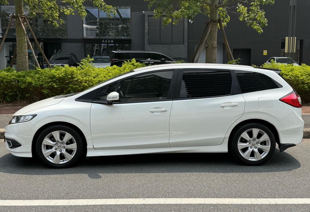 Honda Jade