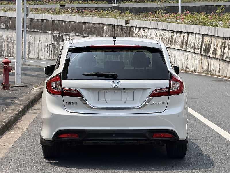 Honda Jade