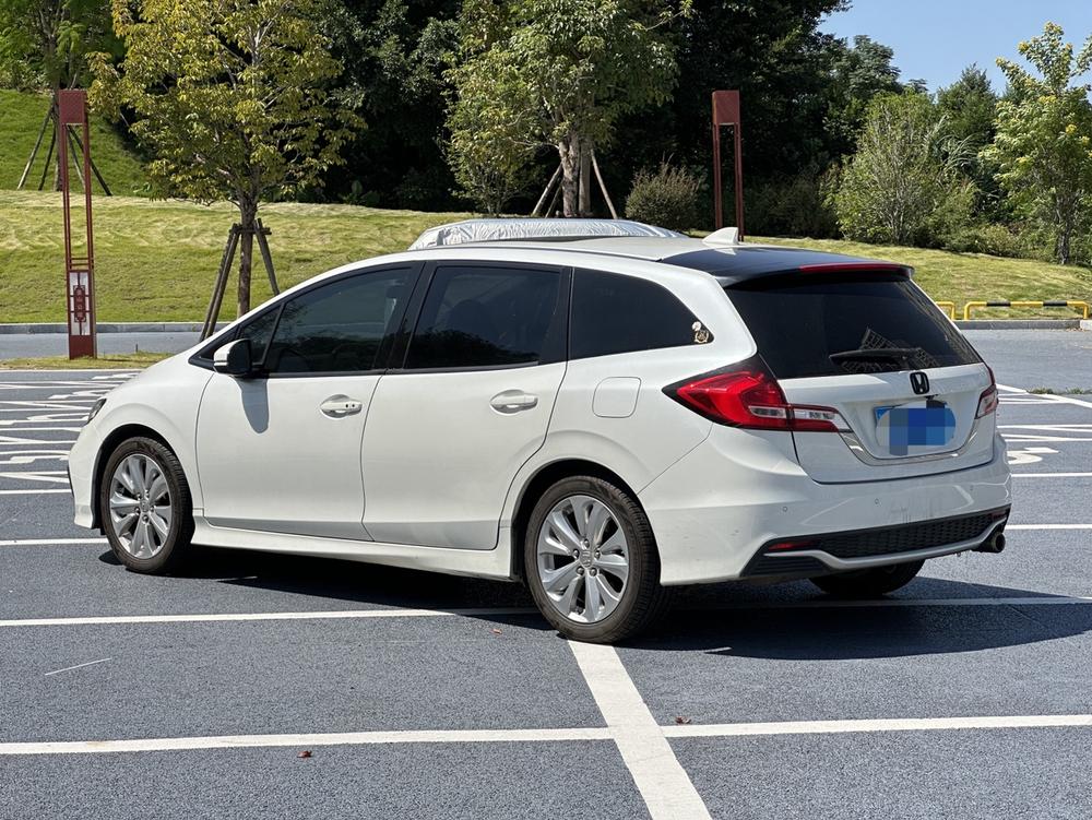 Honda Jade