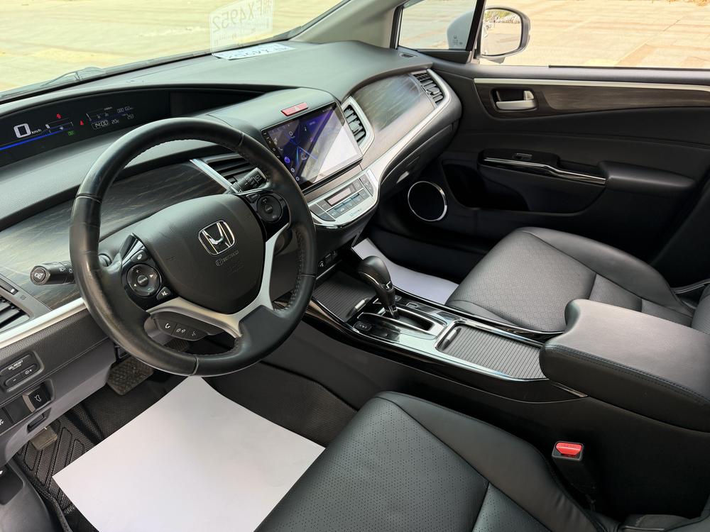 Honda Jade