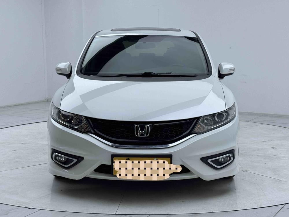 Honda Jade