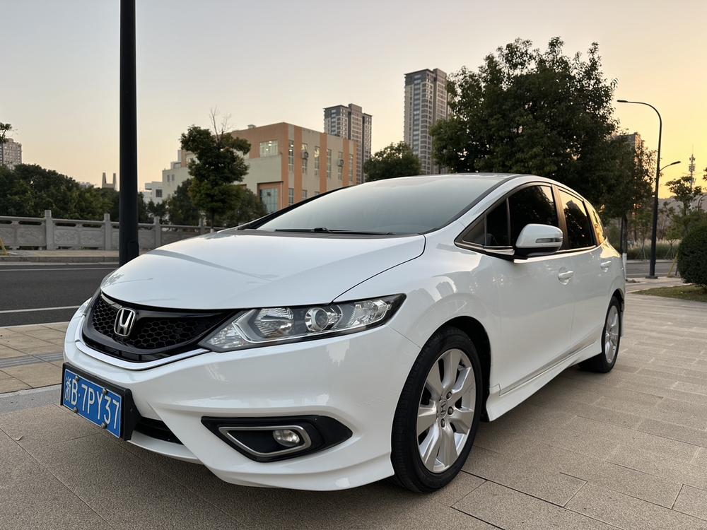 Honda Jade